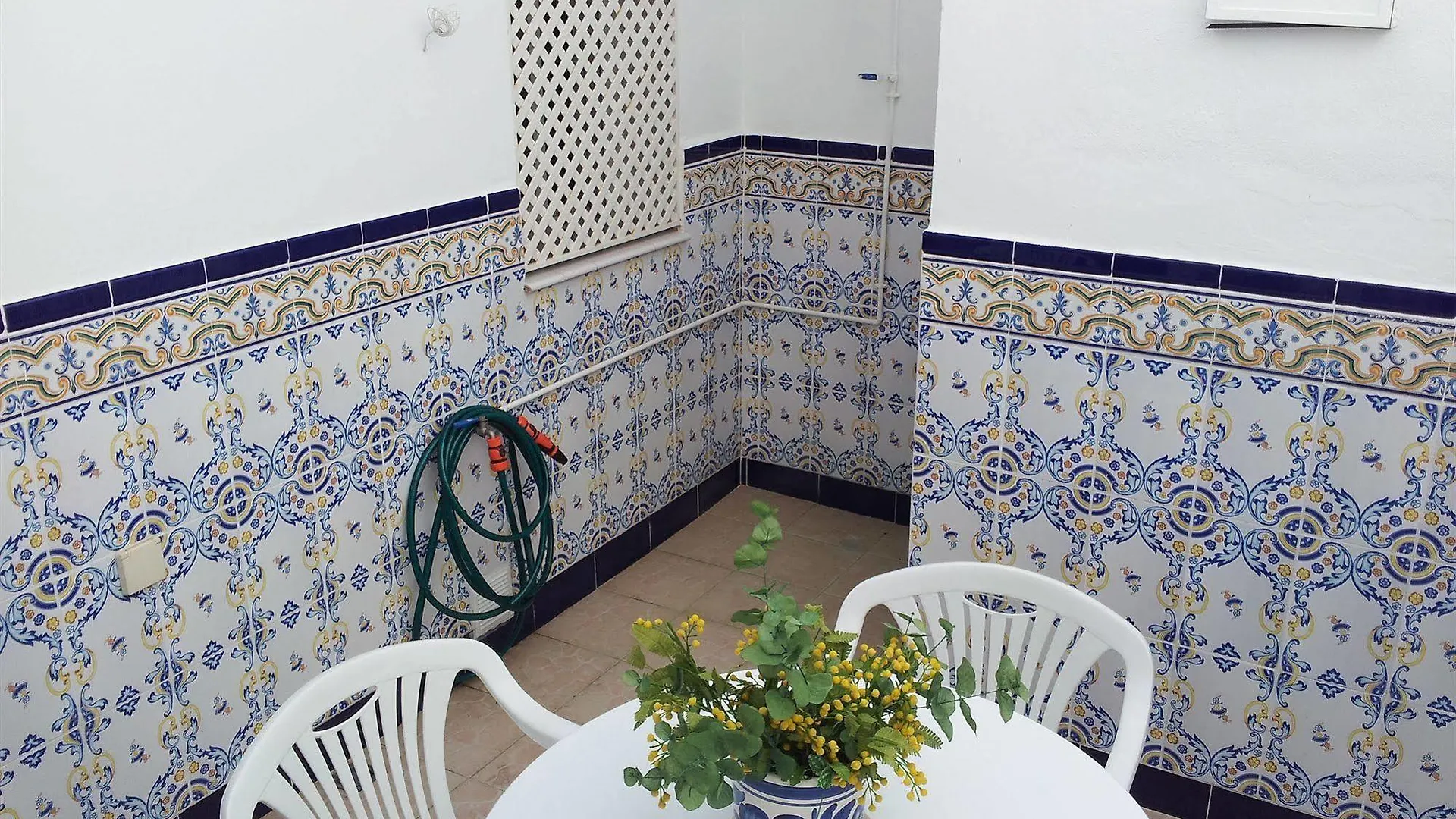 Apartamentos Boutique Casa Beli San Roque  Hotel